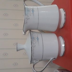 Vintage Fine China By Fashion Royale M-5915 Sugar and Creamer.